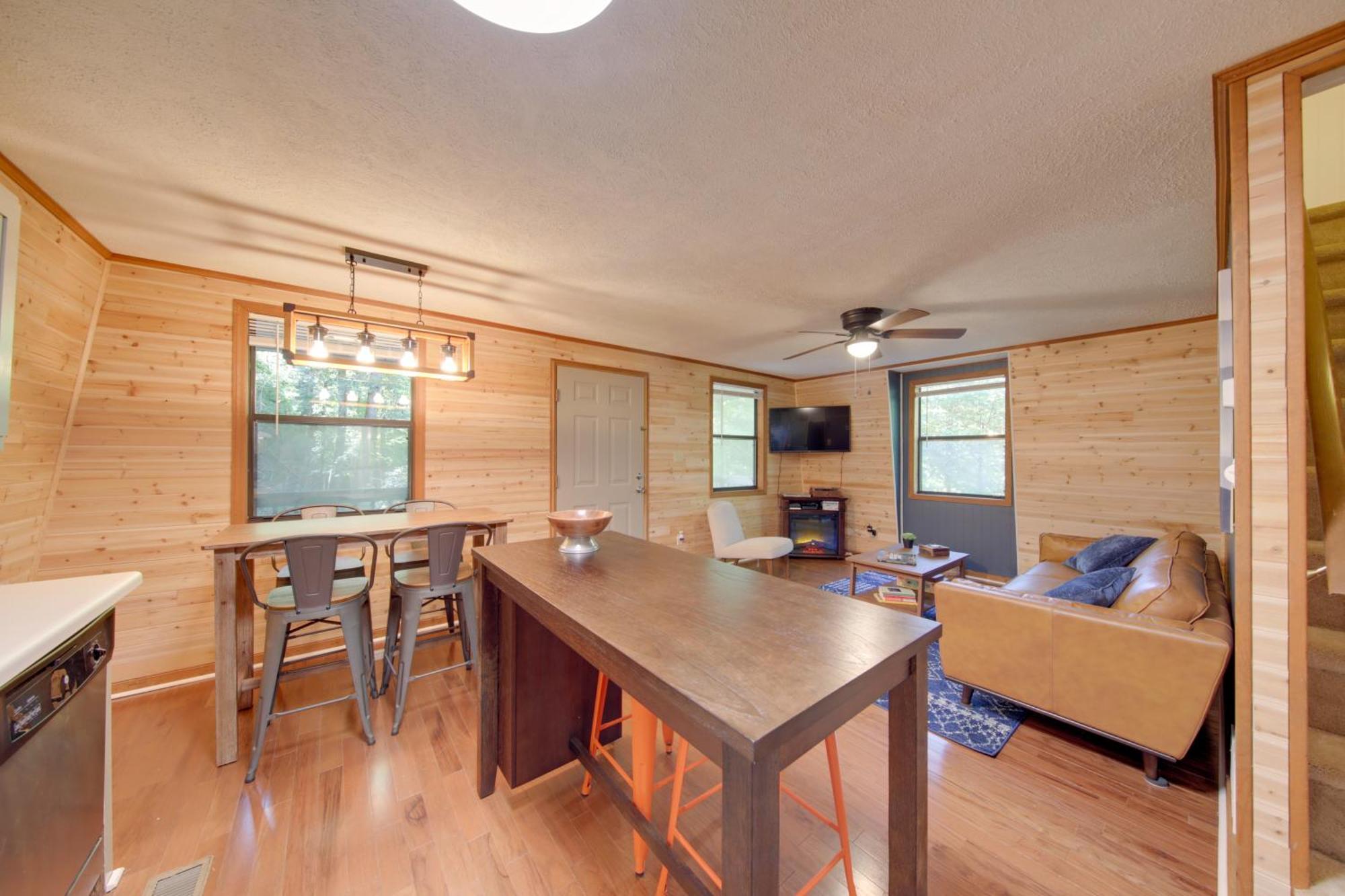 Pet-Friendly Ellijay Cabin In The Woods On 1 Acre!ヴィラ エクステリア 写真