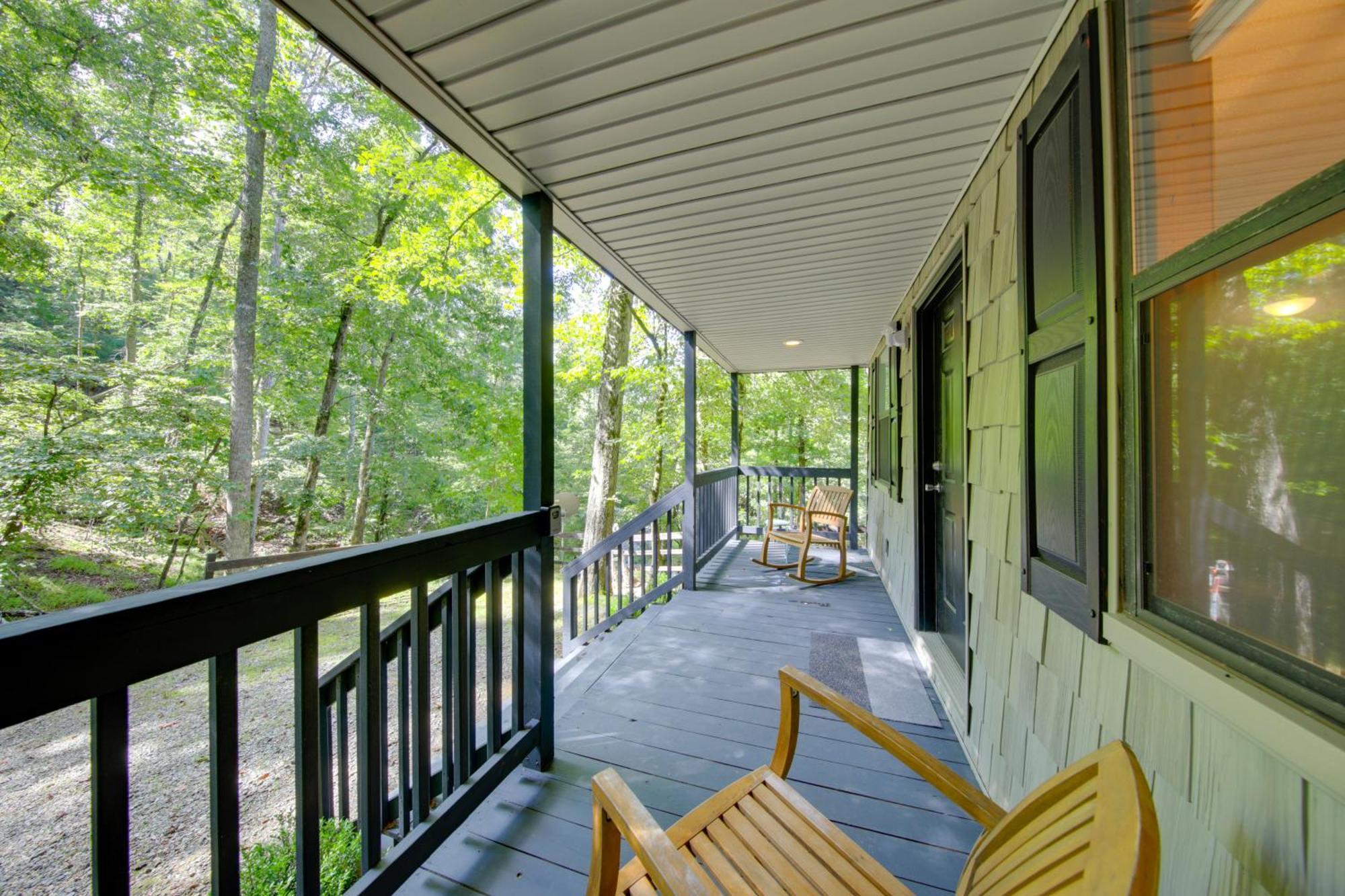 Pet-Friendly Ellijay Cabin In The Woods On 1 Acre!ヴィラ エクステリア 写真